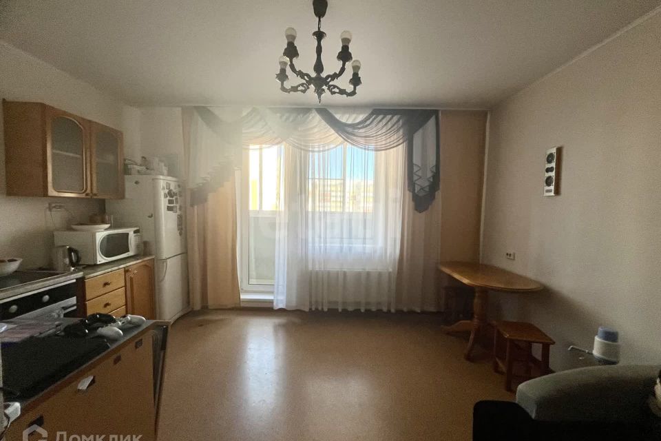 Продаётся 2-комнатная квартира, 65.2 м²