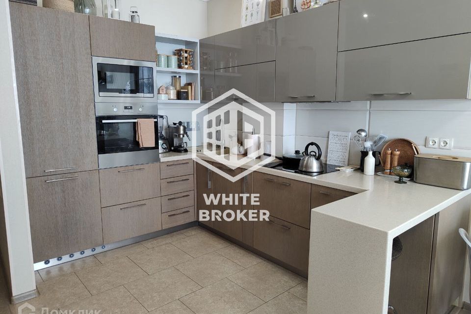 Продаётся 3-комнатная квартира, 83.7 м²