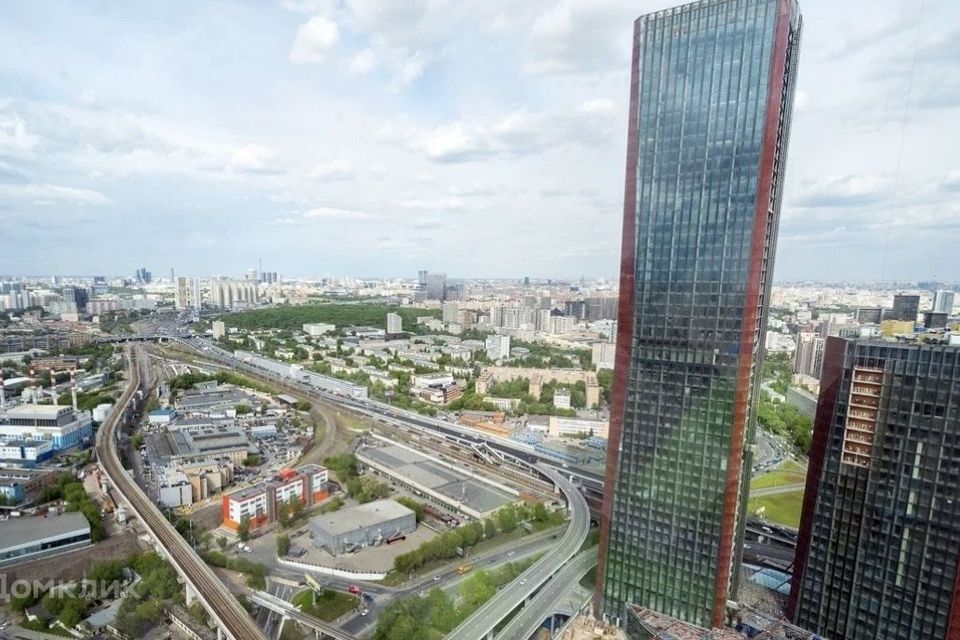 Продаётся 3-комнатная квартира, 96 м²