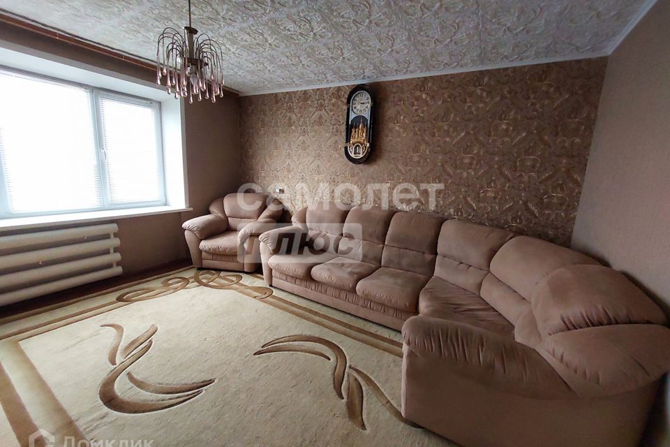 Продаётся 3-комнатная квартира, 60.9 м²