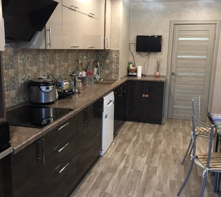 Продаётся 2-комнатная квартира, 60 м²