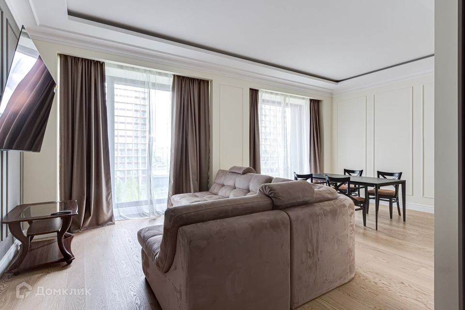 Продаётся 2-комнатная квартира, 65.6 м²