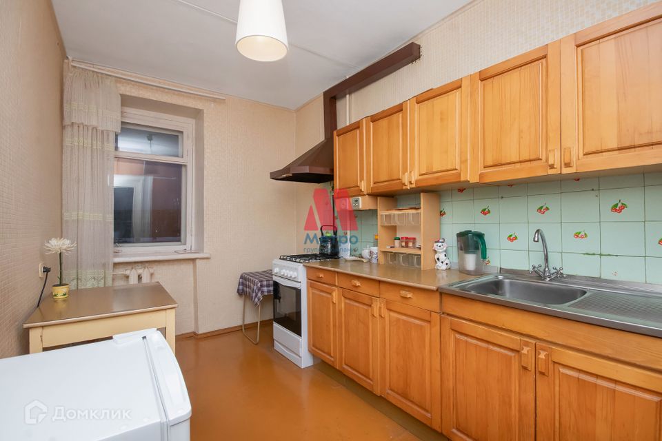 Продаётся 3-комнатная квартира, 62.6 м²