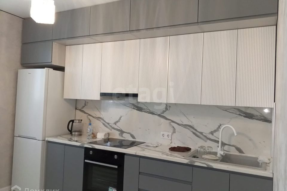 Сдаётся 3-комнатная квартира, 80.6 м²