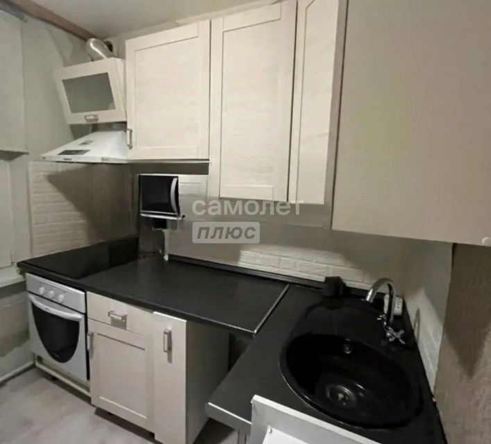 Продаётся 1-комнатная квартира, 32 м²