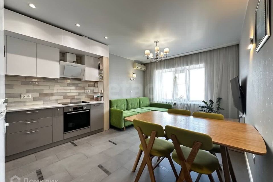 Продаётся 3-комнатная квартира, 89 м²