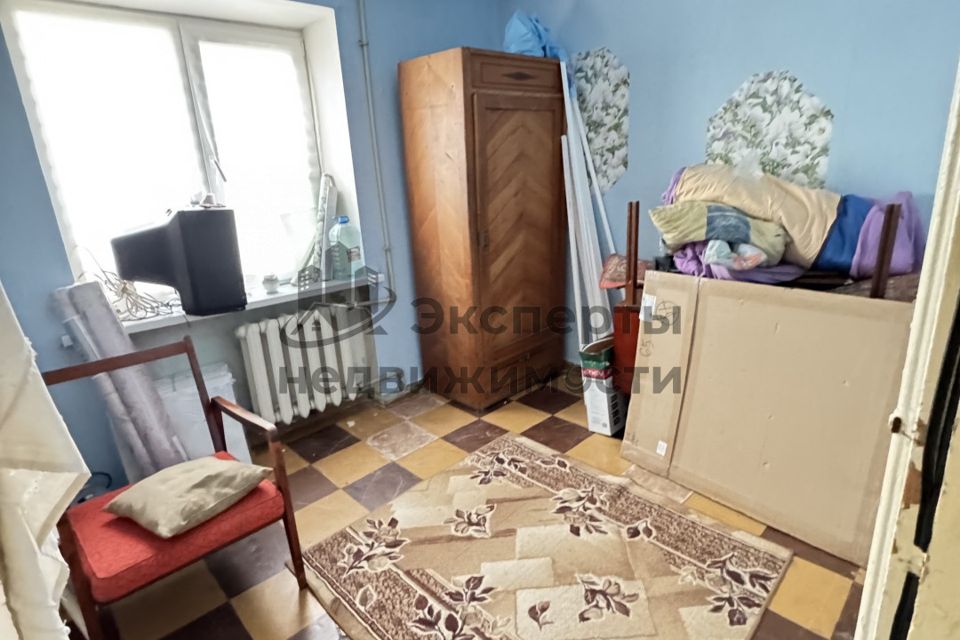 Продаётся 3-комнатная квартира, 44.1 м²