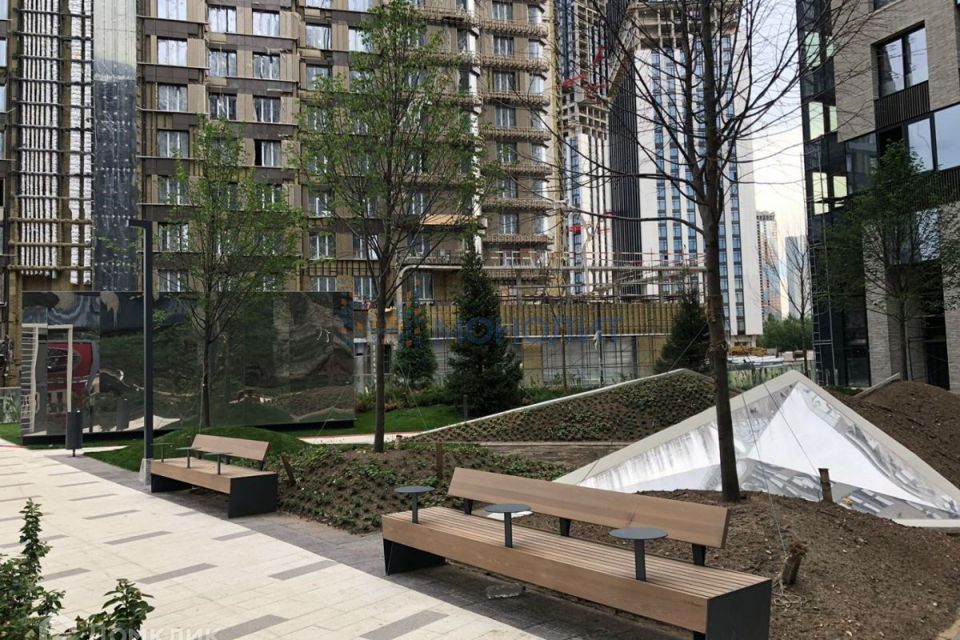 Продаётся 1-комнатная квартира, 43 м²