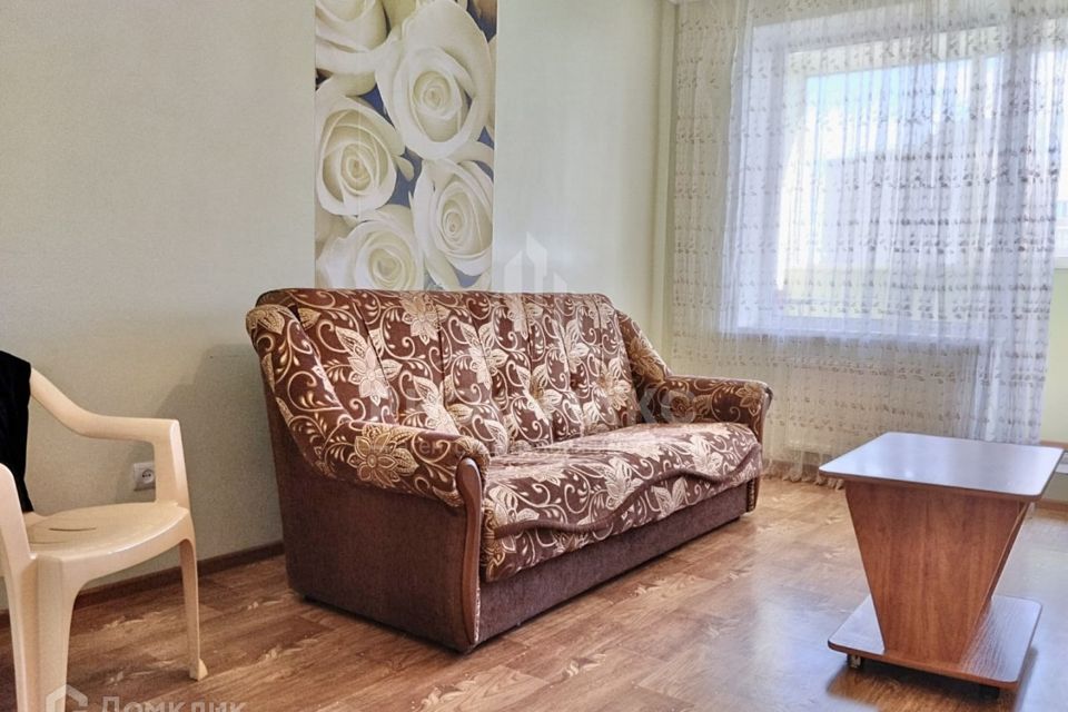 Сдаётся 1-комнатная квартира, 40 м²