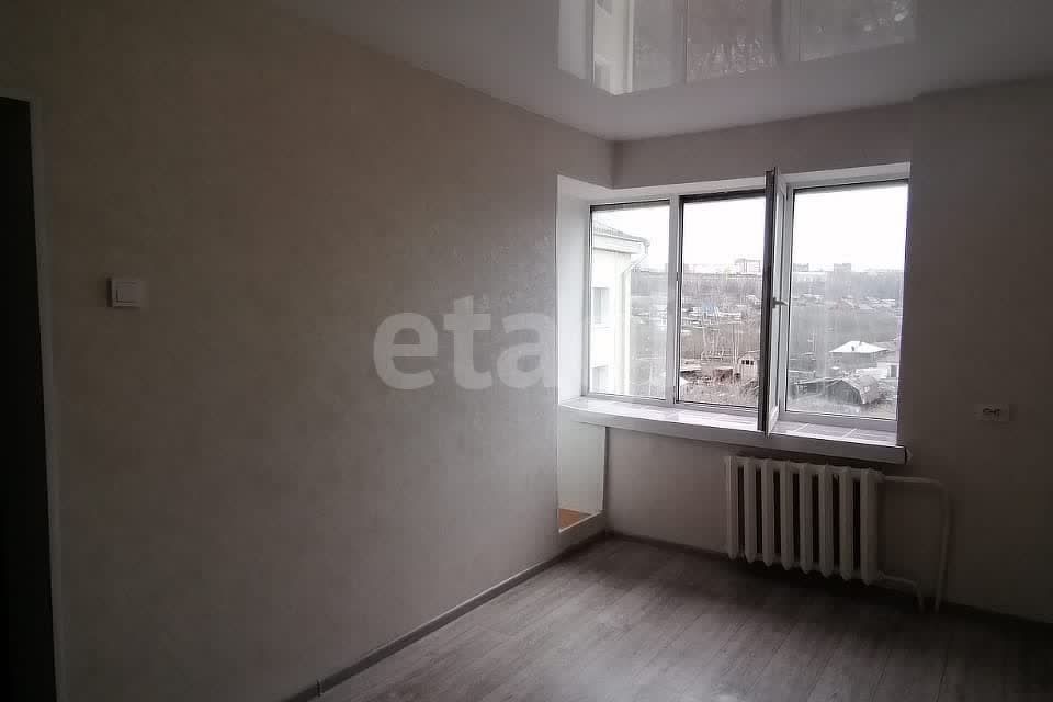 Продаётся комната в 1-комн. квартире, 18.9 м²