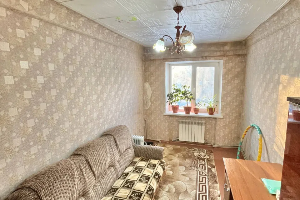 Продаётся 3-комнатная квартира, 55.4 м²