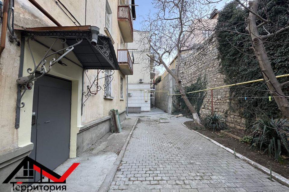Продаётся 2-комнатная квартира, 42 м²