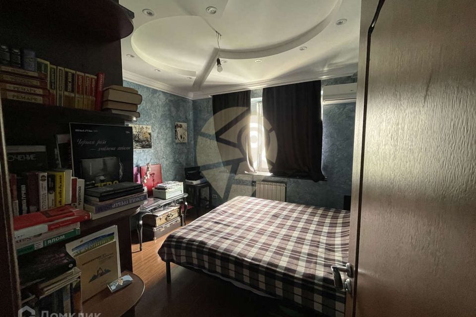 Продаётся 2-комнатная квартира, 57 м²