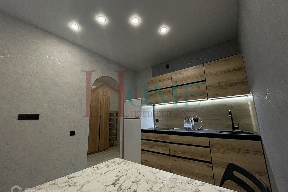 Сдаётся 2-комнатная квартира, 40 м²