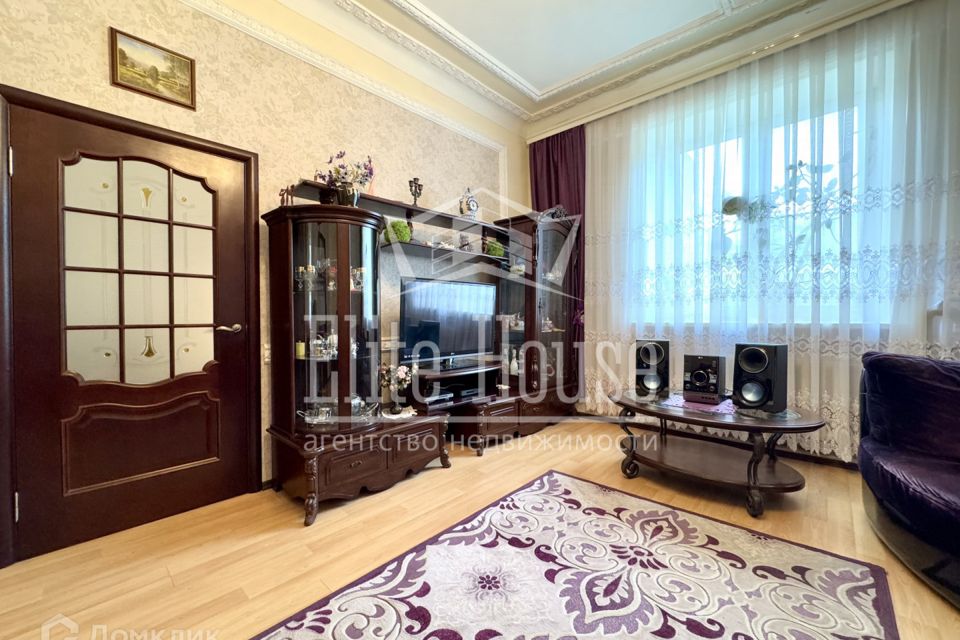 Продаётся 3-комнатная квартира, 89.9 м²