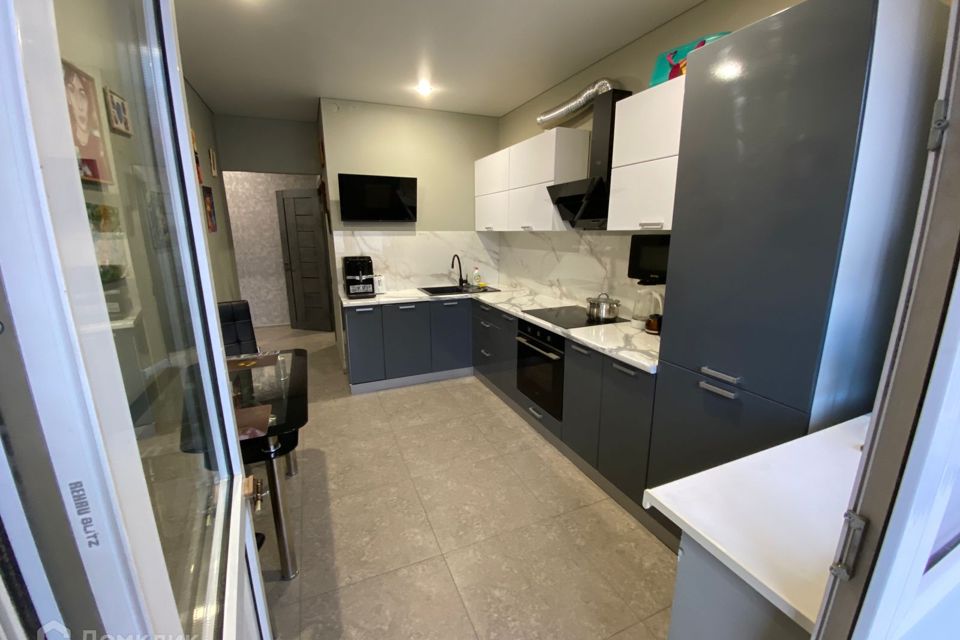 Продаётся 1-комнатная квартира, 37 м²