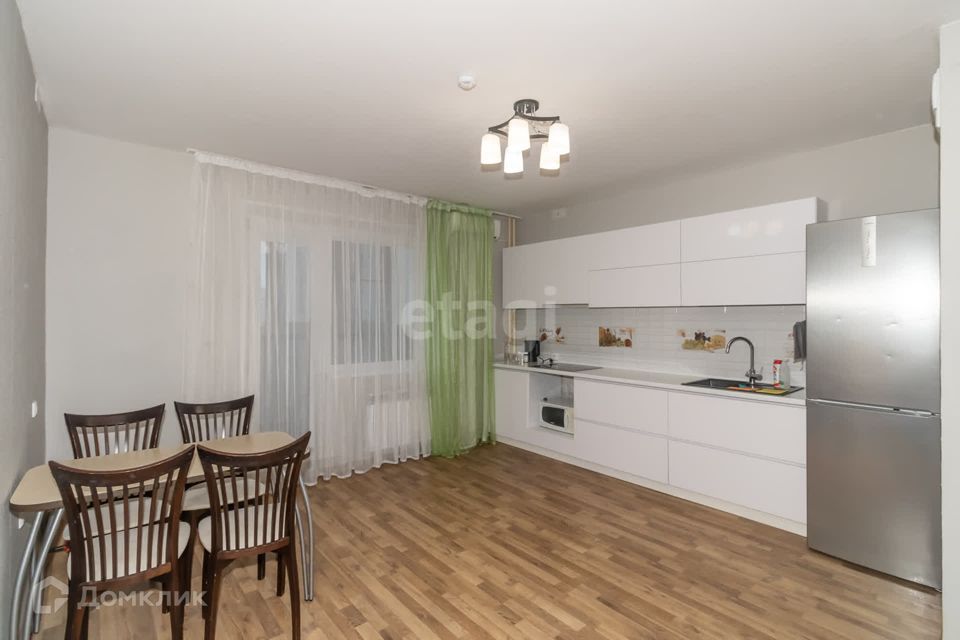 Продаётся 1-комнатная квартира, 40.2 м²