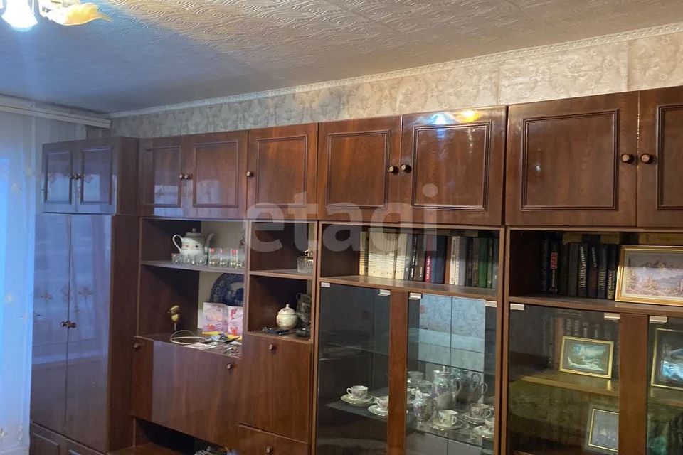 Продаётся 3-комнатная квартира, 63.8 м²
