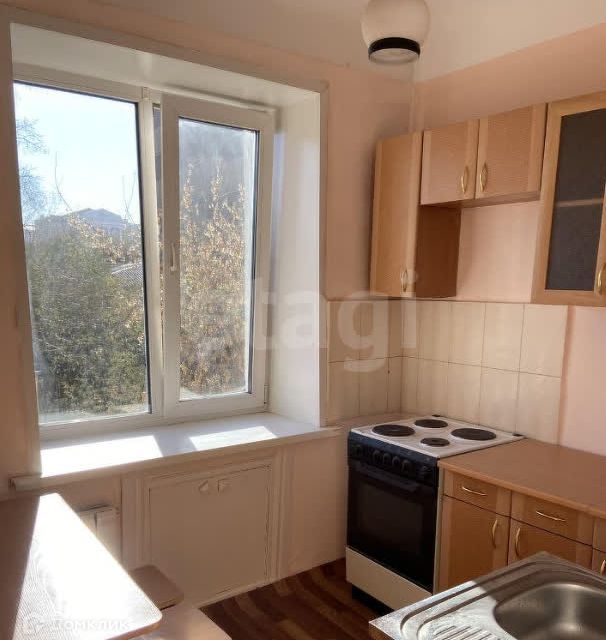 Сдаётся 1-комнатная квартира, 30.4 м²