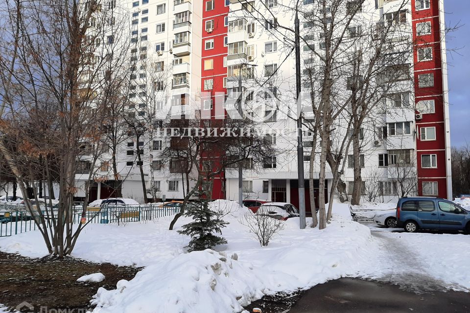 Продаётся комната в 2-комн. квартире, 17.8 м²