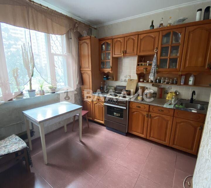 Продаётся 2-комнатная квартира, 58.5 м²