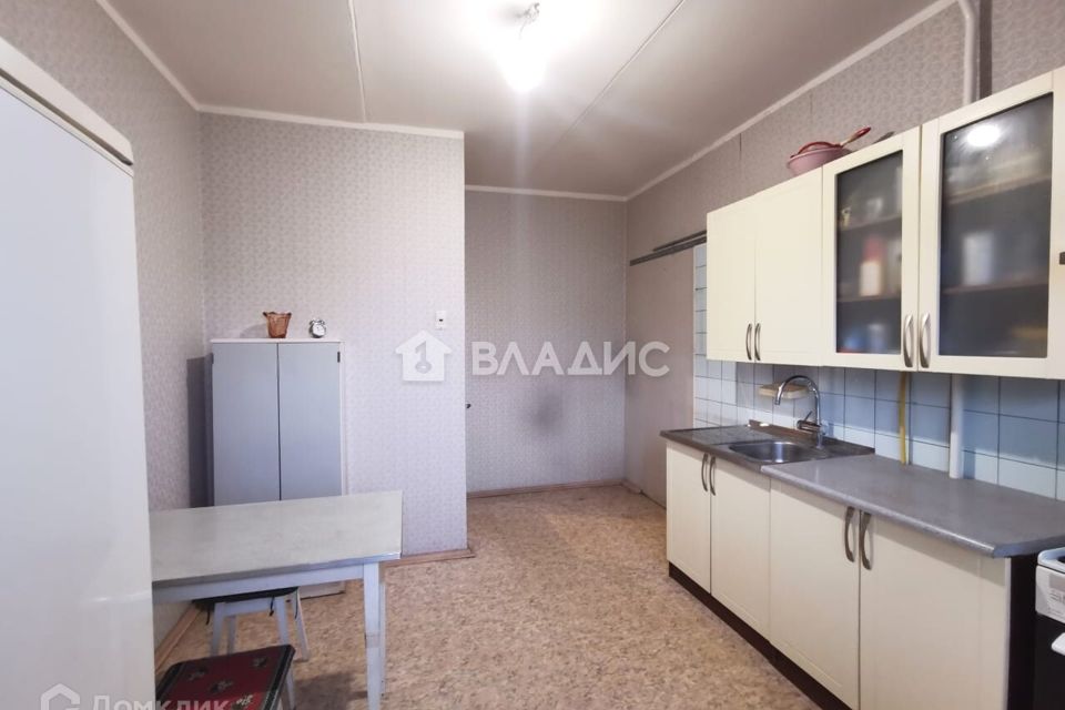 Продаётся 4-комнатная квартира, 100.7 м²