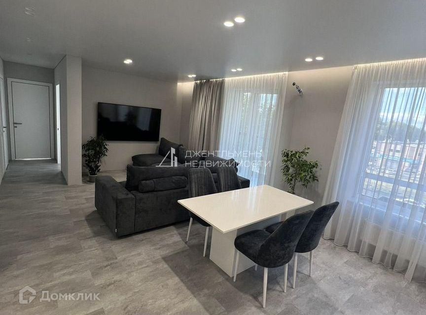 Продаётся 3-комнатная квартира, 81 м²