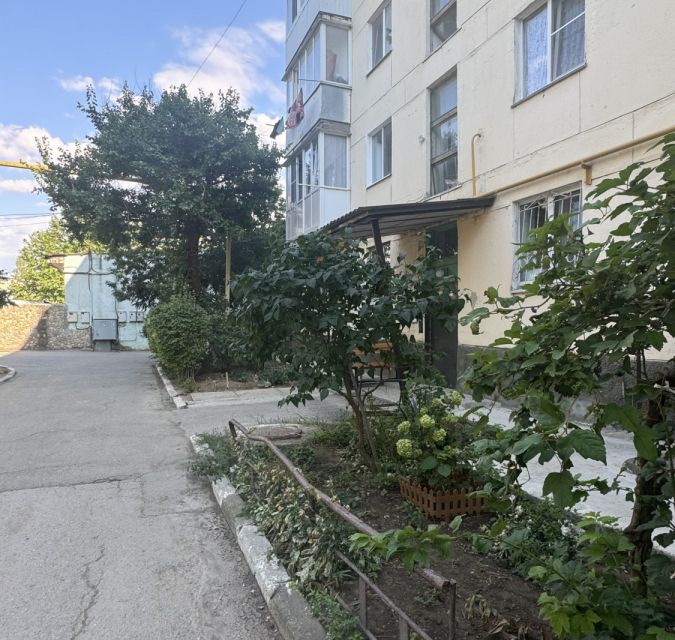 Продаётся 2-комнатная квартира, 40.6 м²