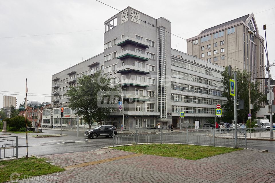 Продаётся 4-комнатная квартира, 71.2 м²