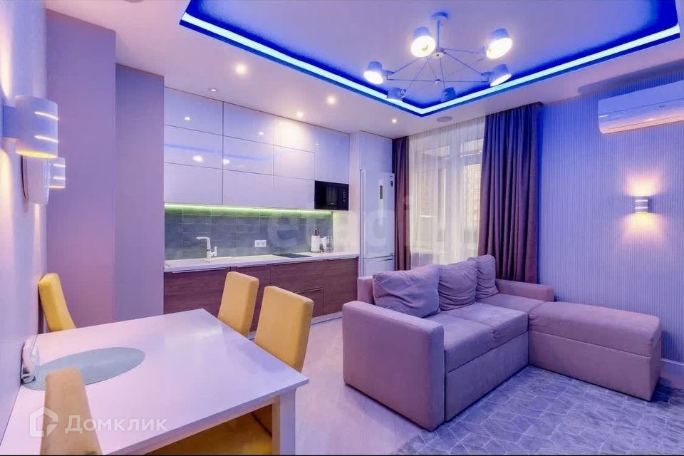 Продаётся 2-комнатная квартира, 63.3 м²