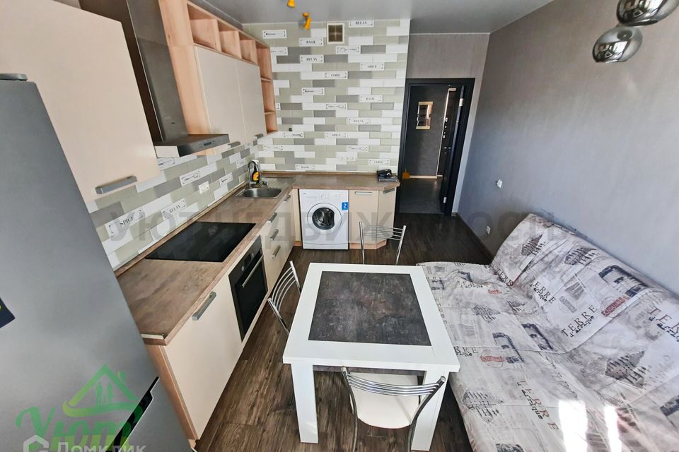 Сдаётся 1-комнатная квартира, 46 м²