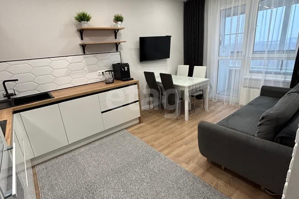 Продаётся 3-комнатная квартира, 82.4 м²