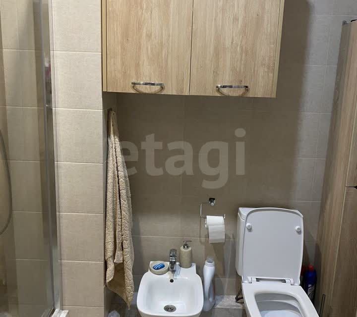 Продаётся 2-комнатная квартира, 60.5 м²