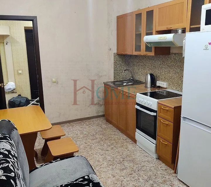 Сдаётся 1-комнатная квартира, 41 м²