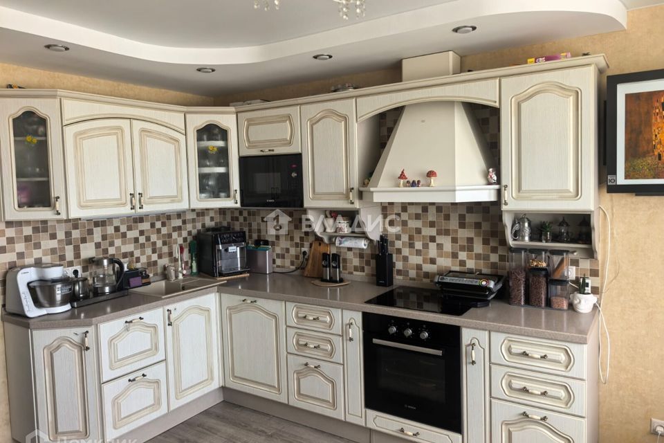 Продаётся 2-комнатная квартира, 60.5 м²