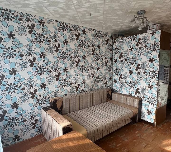 Продаётся комната в 1-комн. квартире, 14 м²