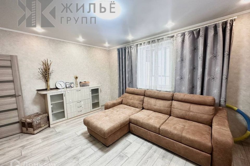 Продаётся 2-комнатная квартира, 61.7 м²