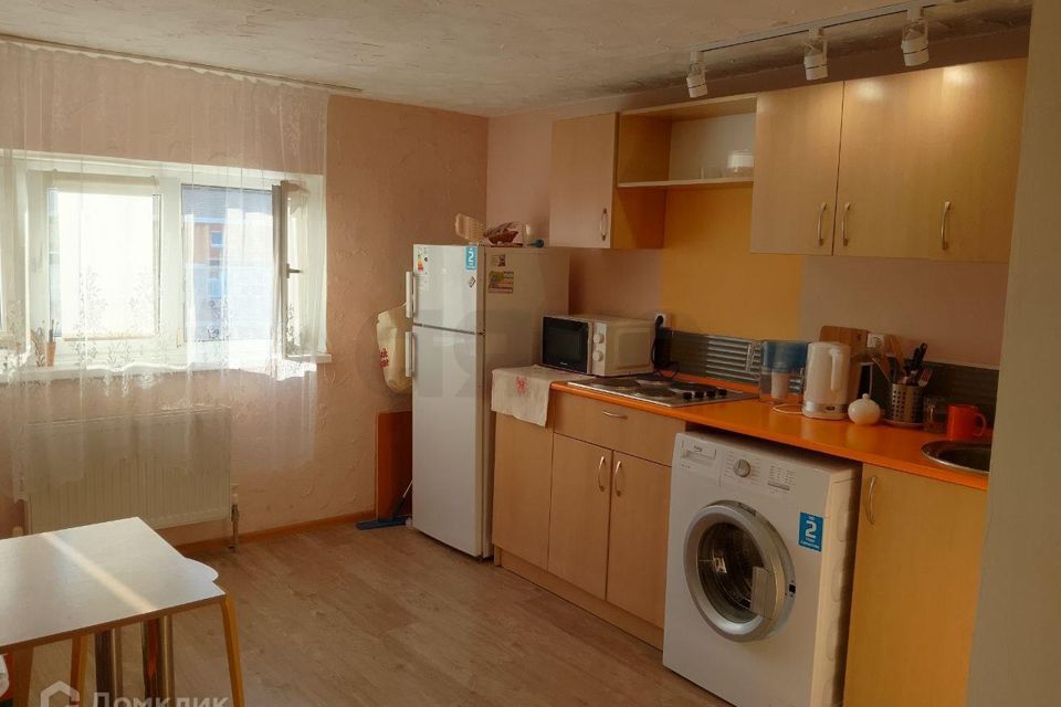 Продаётся 2-комнатная квартира, 41.8 м²