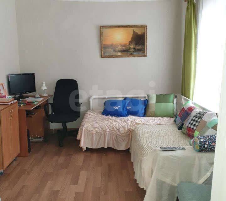 Продаётся 3-комнатная квартира, 60 м²