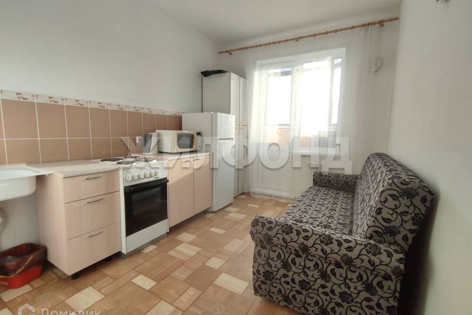 Продаётся 1-комнатная квартира, 39.3 м²