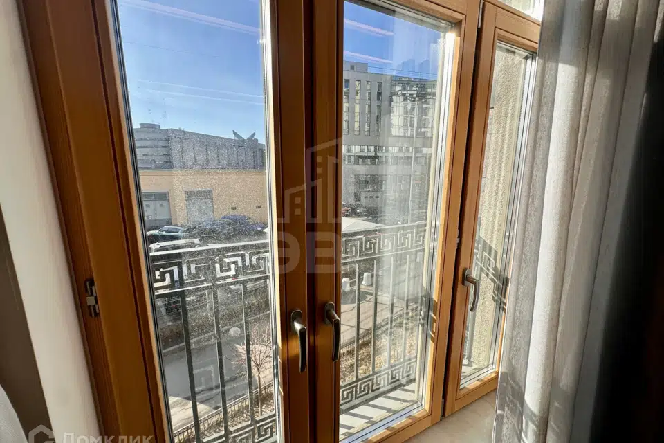 Продаётся 1-комнатная квартира, 78.2 м²