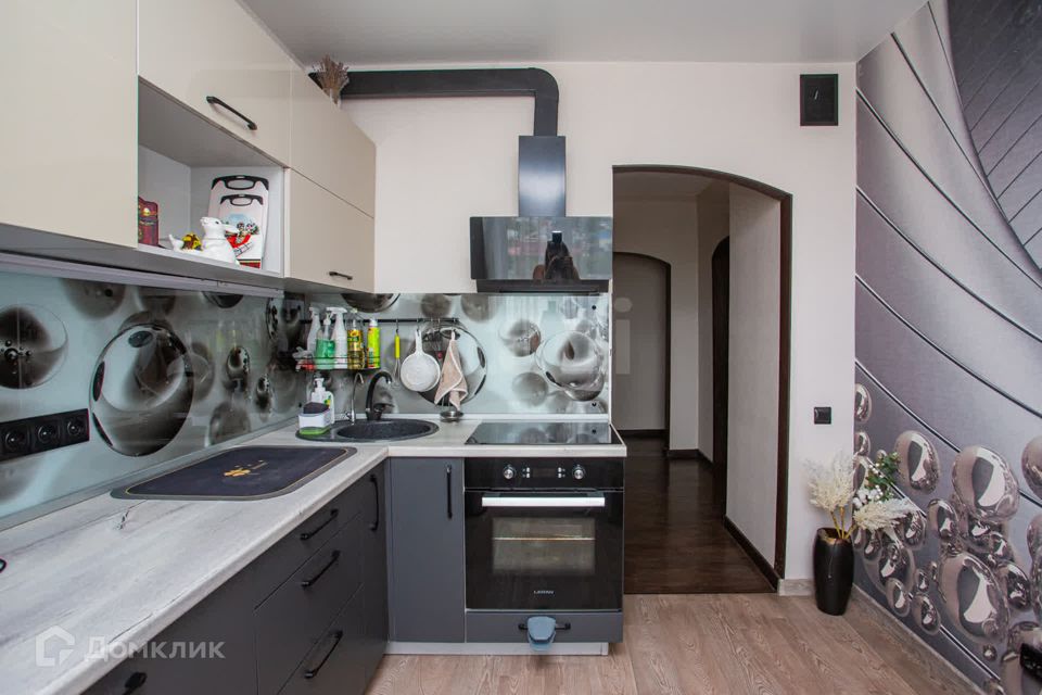 Продаётся 4-комнатная квартира, 85 м²