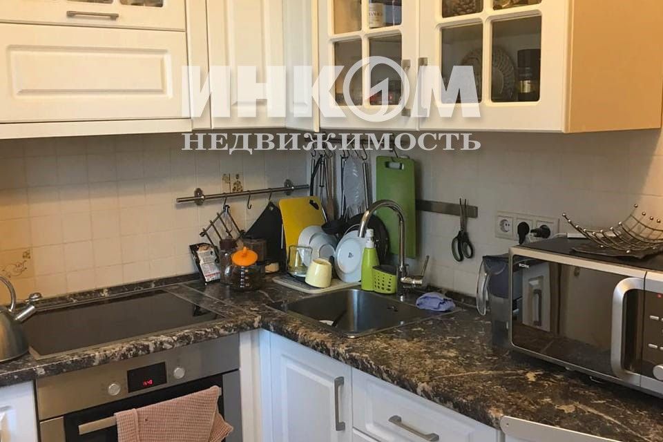 Сдаётся 1-комнатная квартира, 38 м²