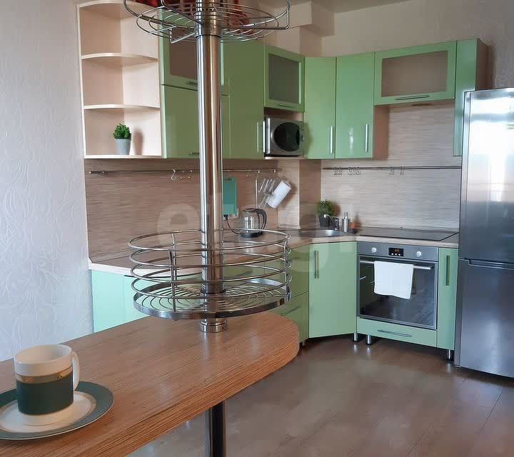 Сдаётся 2-комнатная квартира, 56 м²