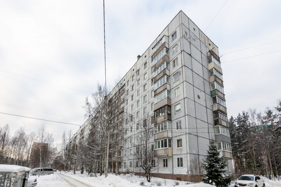 Продаётся 4-комнатная квартира, 73.2 м²