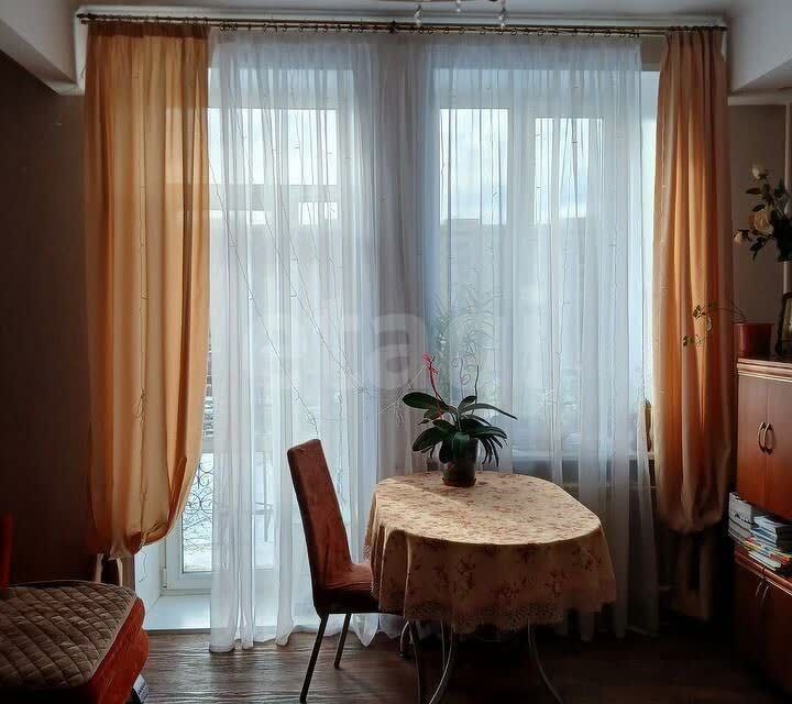 Продаётся 2-комнатная квартира, 64.5 м²