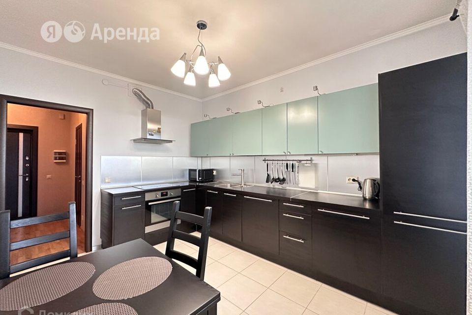 Сдаётся 1-комнатная квартира, 47 м²