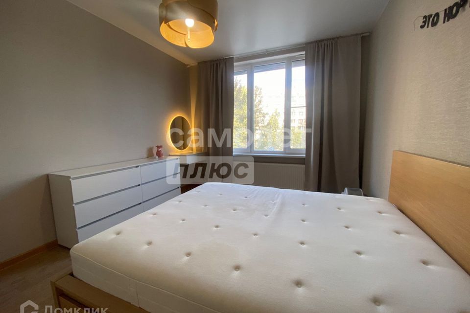 Сдаётся 2-комнатная квартира, 68 м²