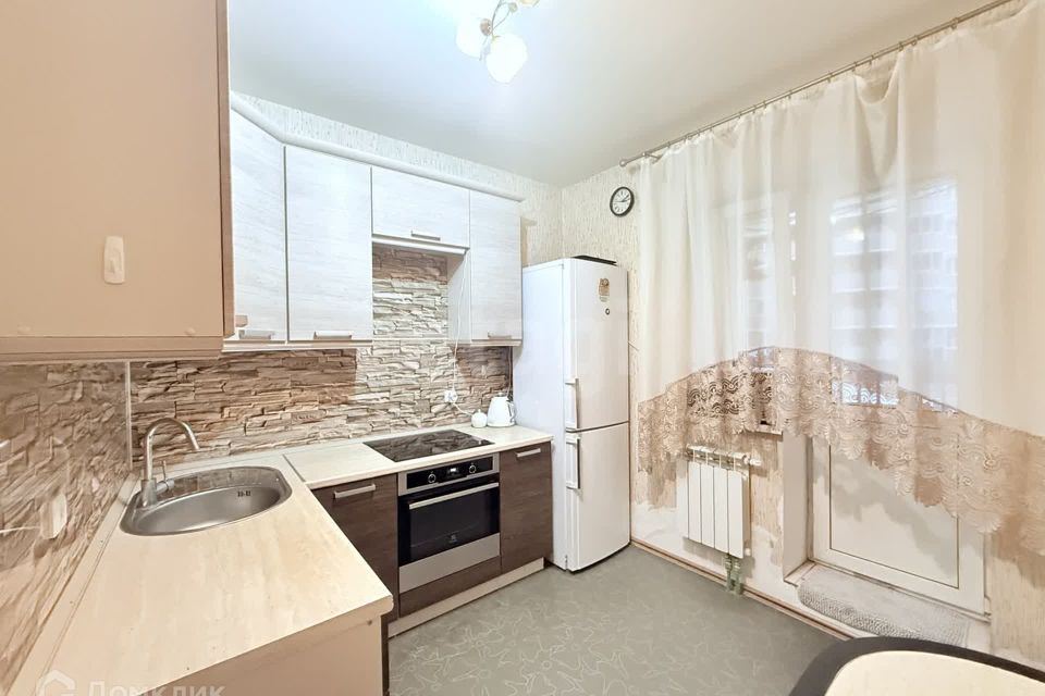 Продаётся 1-комнатная квартира, 39.8 м²