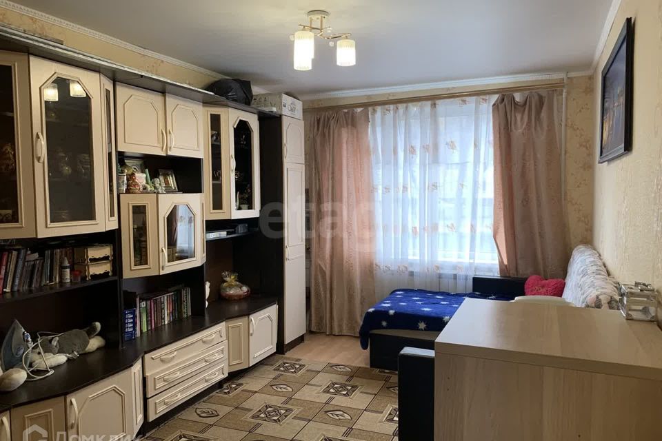Продаётся 3-комнатная квартира, 56 м²
